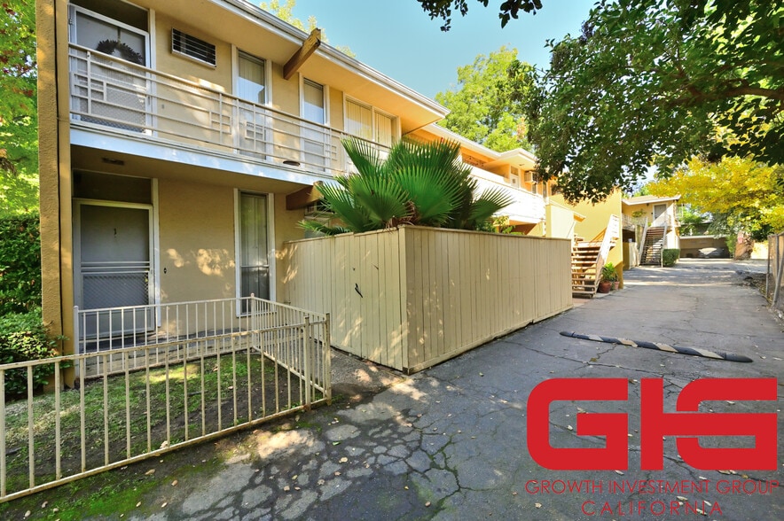 MADISON PARK - 6 Buildings Large Lots portefeuille de 6 propriétés à vendre sur LoopNet.ca - Photo du bâtiment - Image 3 de 15