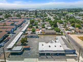 Plus de détails pour 25899 E Base Line St, Highland, CA - Commerce de détail à vendre