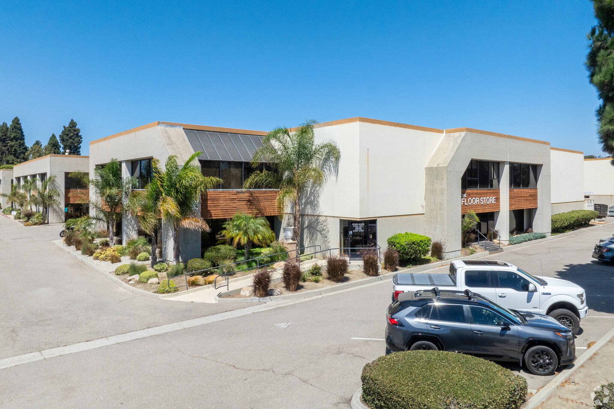 5103-5109 Walker St, Ventura, CA for sale Primary Photo- Image 1 of 17