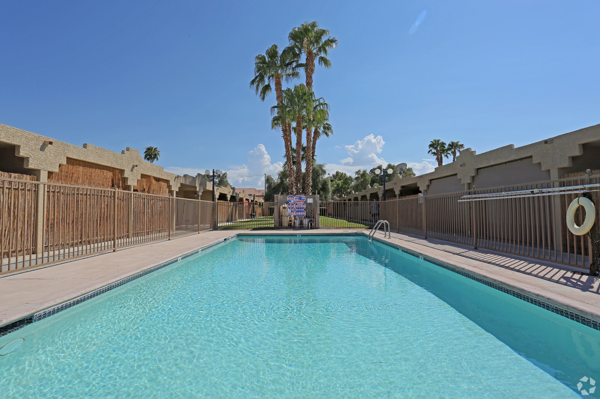 5286 E Tropicana Ave, Las Vegas, NV à vendre Photo principale- Image 1 de 1