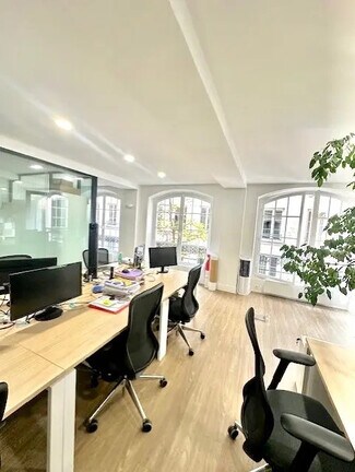 Plus de détails pour Bureau à vendre