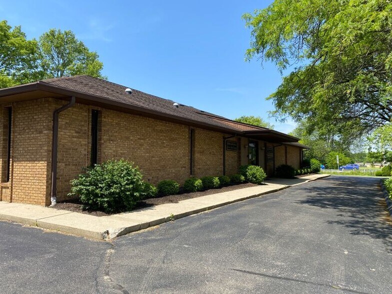5928-5932 Springboro Pike, Dayton, OH à louer - Photo du bâtiment - Image 3 de 7