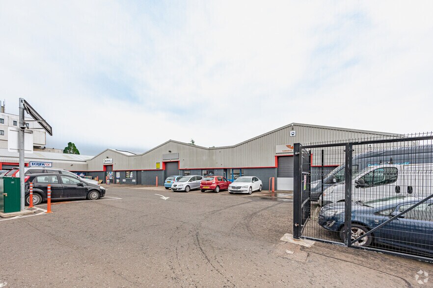 Mid Wynd, Dundee for sale - Primary Photo - Image 3 of 10