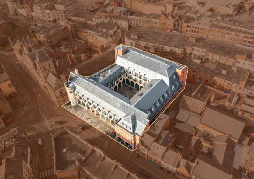 St Giles Sq, Northampton à vendre - Photo du bâtiment - Image 2 de 13