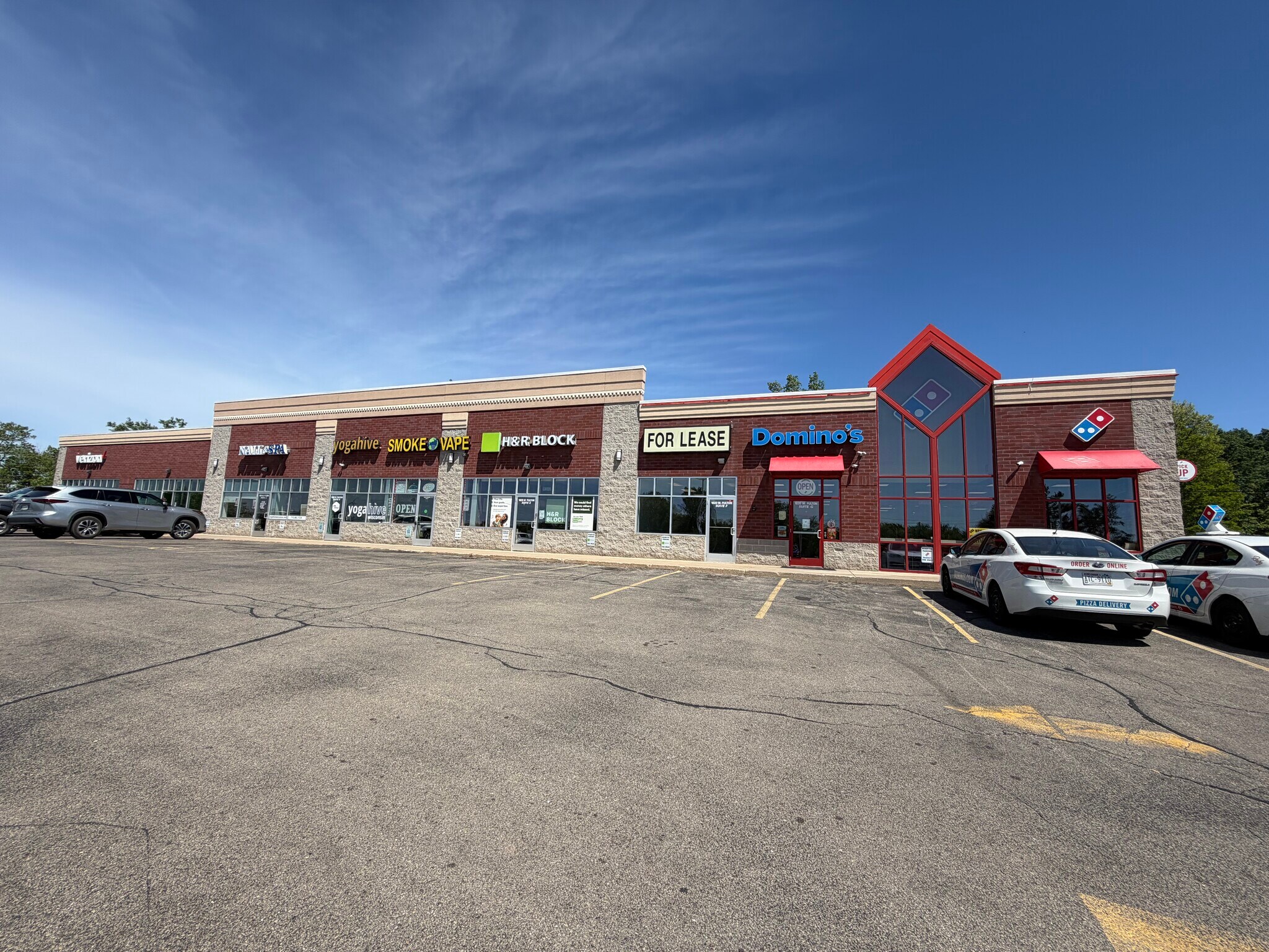 1020 W Fulton St, Waupaca, WI for lease Interior Photo- Image 1 of 6