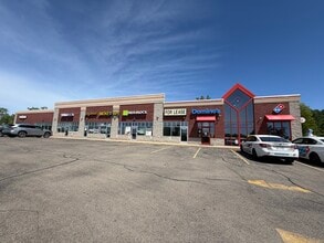 1020 W Fulton St, Waupaca, WI for lease Interior Photo- Image 1 of 6