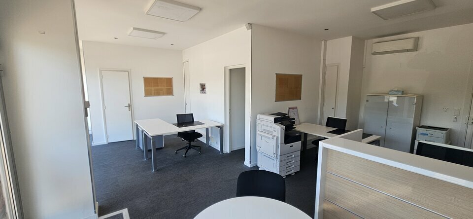 Retail in Cagnes-sur-Mer for sale - Interior Photo - Image 3 of 5