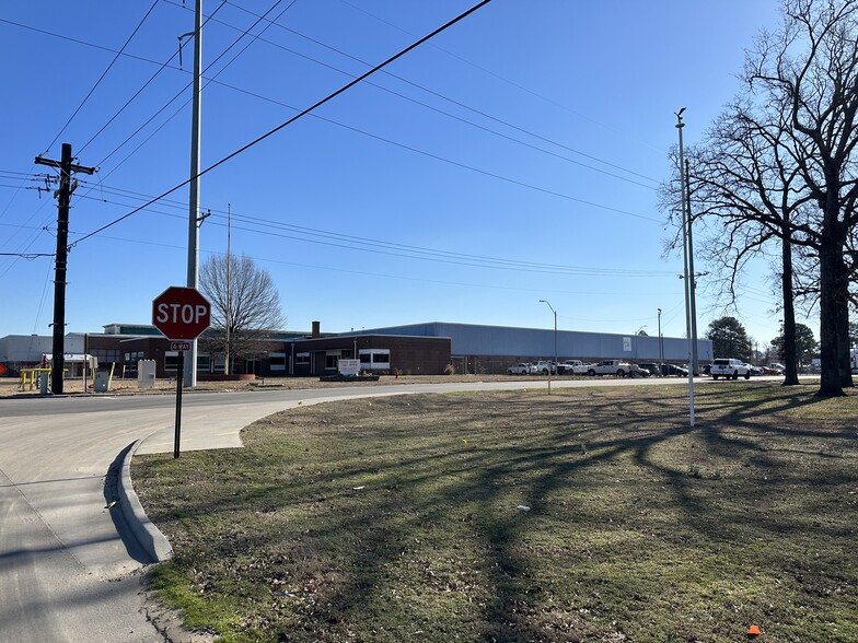 4601 Newlon Rd, Fort Smith, AR for lease - Building Photo - Image 3 of 20