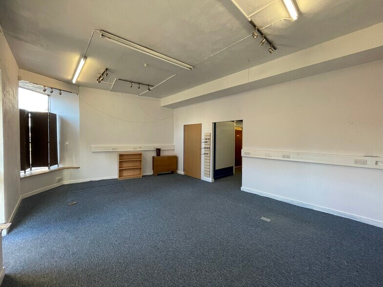 308-314 George St, Aberdeen à louer - Photo du bâtiment - Image 3 de 4