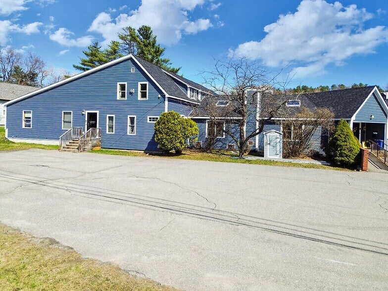 48 S Factory St, Skowhegan, ME à vendre - Photo du bâtiment - Image 2 de 8