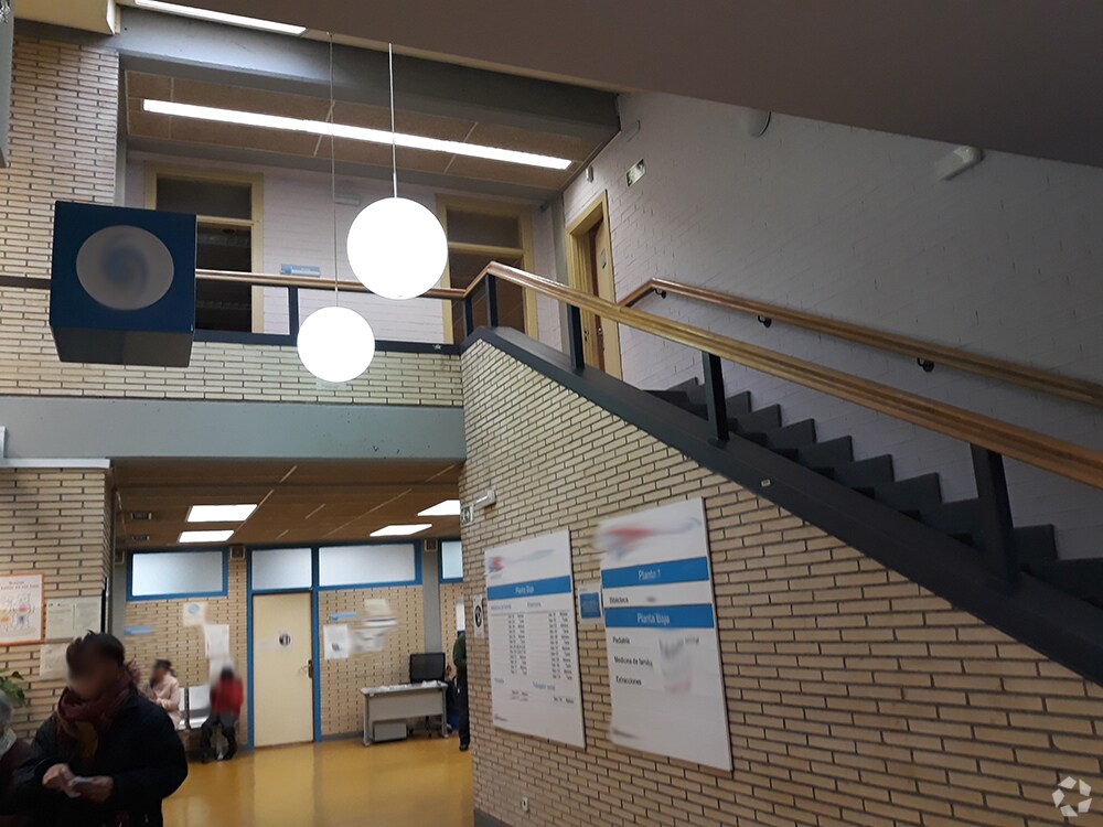 Madrid, MAD 28025 - Unité Puerta A - - Photo intérieure - Image 1 of 1