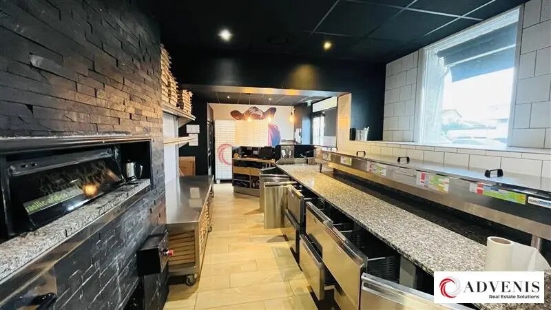 Retail in Mérignac for lease - Interior Photo - Image 2 of 8