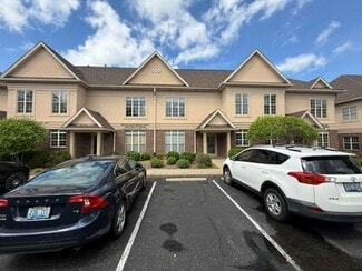 Plus de détails pour 802 Stone Creek Pkwy, Louisville, KY - Bureau à louer