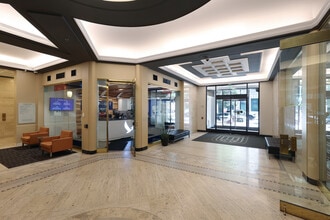 77 Monroe Center St NW, Grand Rapids, MI à louer Photo intérieure- Image 2 de 3