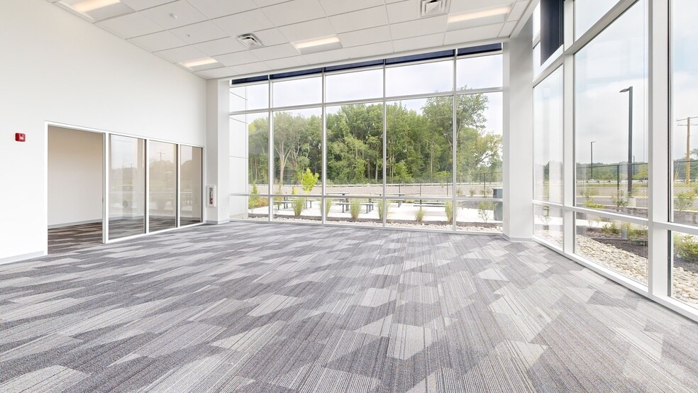 1 Forest Ln, Carneys Point Township, NJ for lease - Matterport 3D Scan - Image 3 of 33