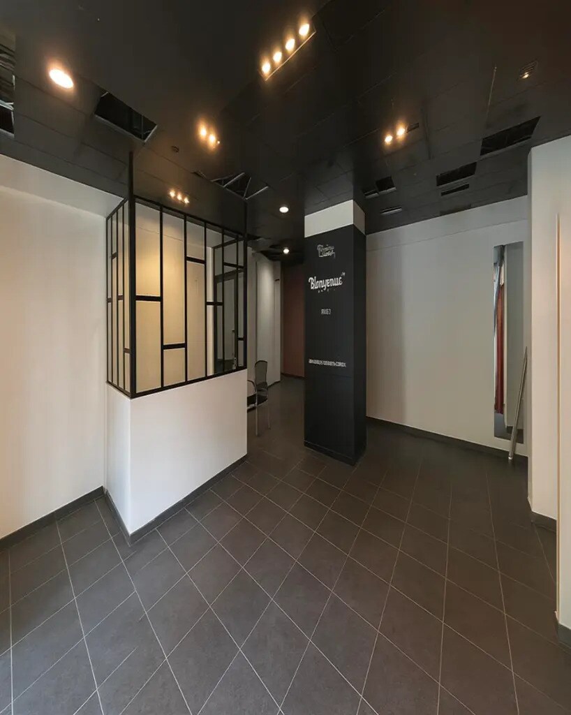 Commerce de détail dans Paris à louer Photo intérieure- Image 1 de 4