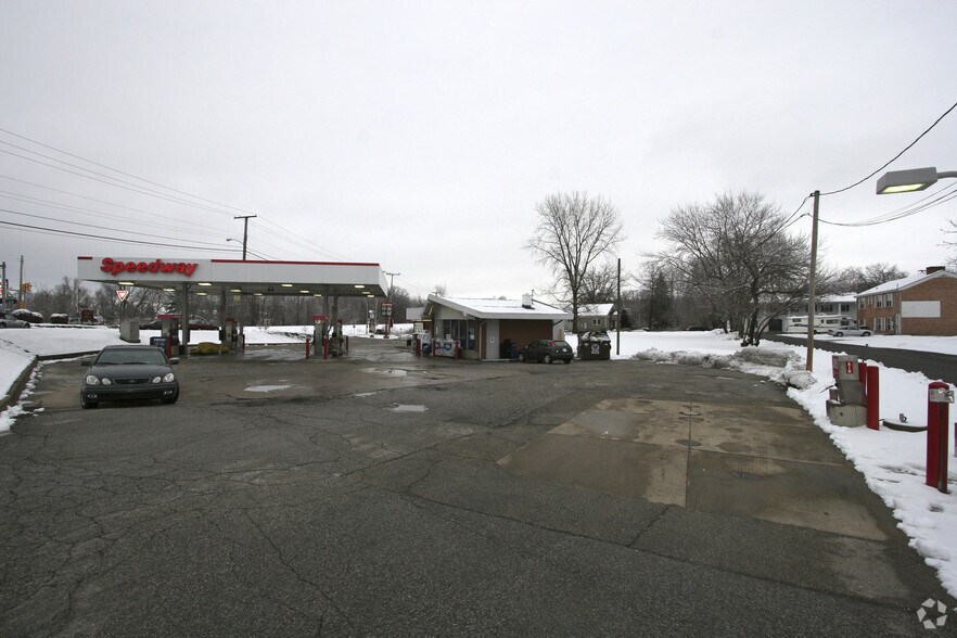 458 N Calumet Rd, Chesterton, IN for sale - Primary Photo - Image 1 of 5