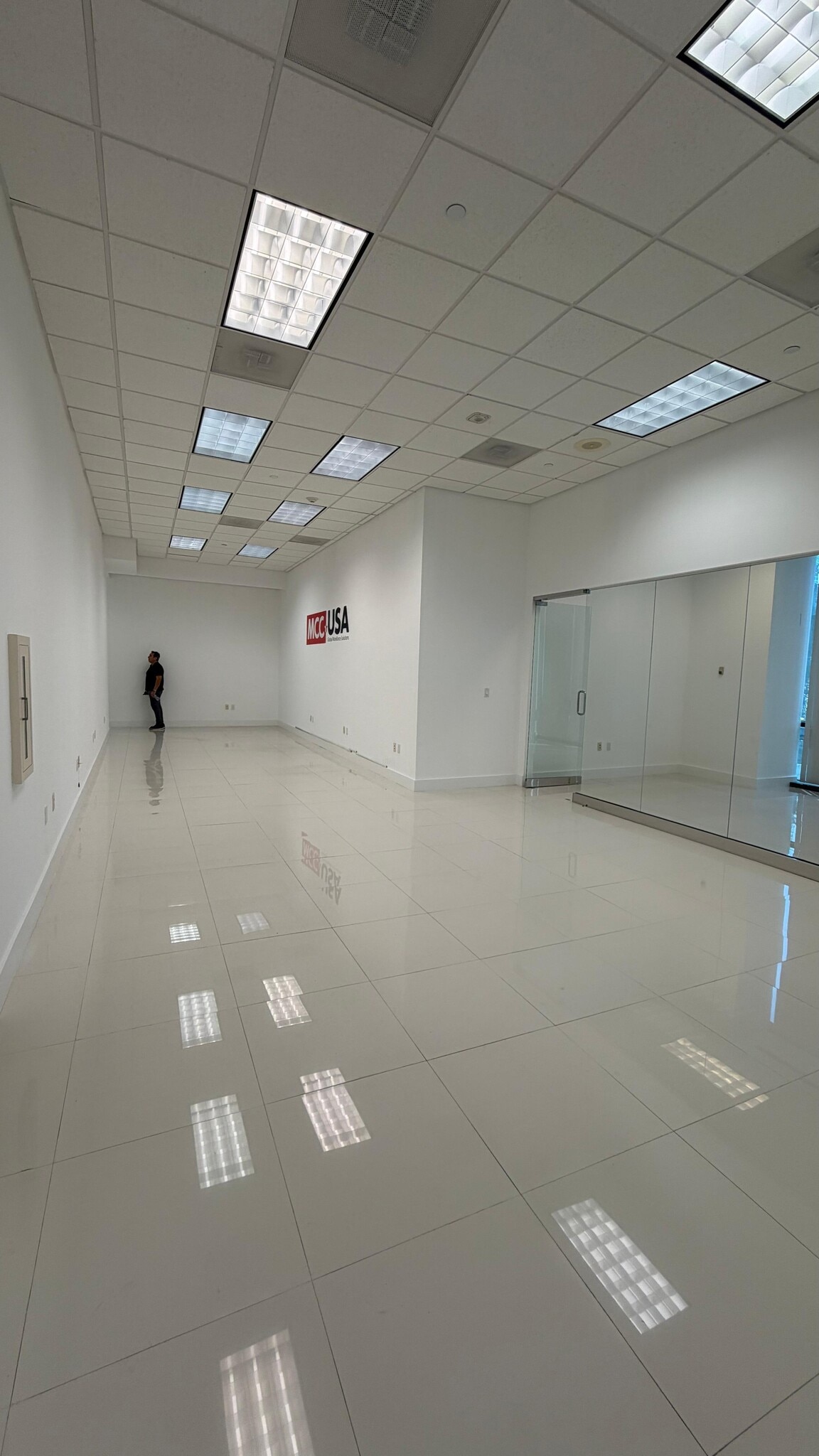 1200 Brickell Ave, Miami, FL for sale Interior Photo- Image 1 of 14