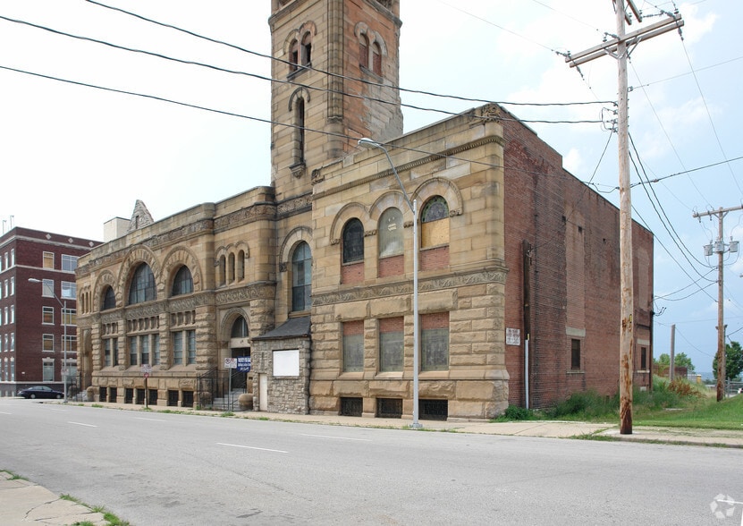 1000 E 9th St, Kansas City, MO for sale - Building Photo - Image 3 of 9