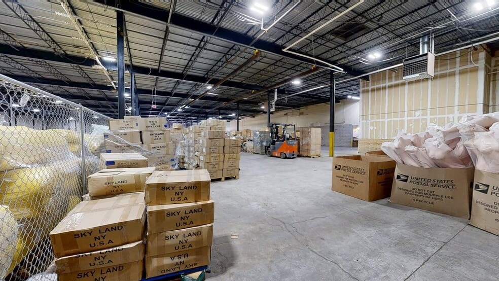 55 Kennedy Dr, Hauppauge, NY for lease - Matterport 3D Scan - Image 2 of 26