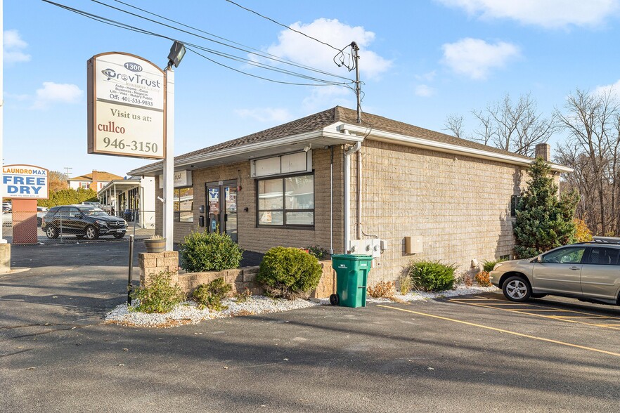 1300 Park Ave, Cranston, RI à vendre - Photo du bâtiment - Image 1 de 1