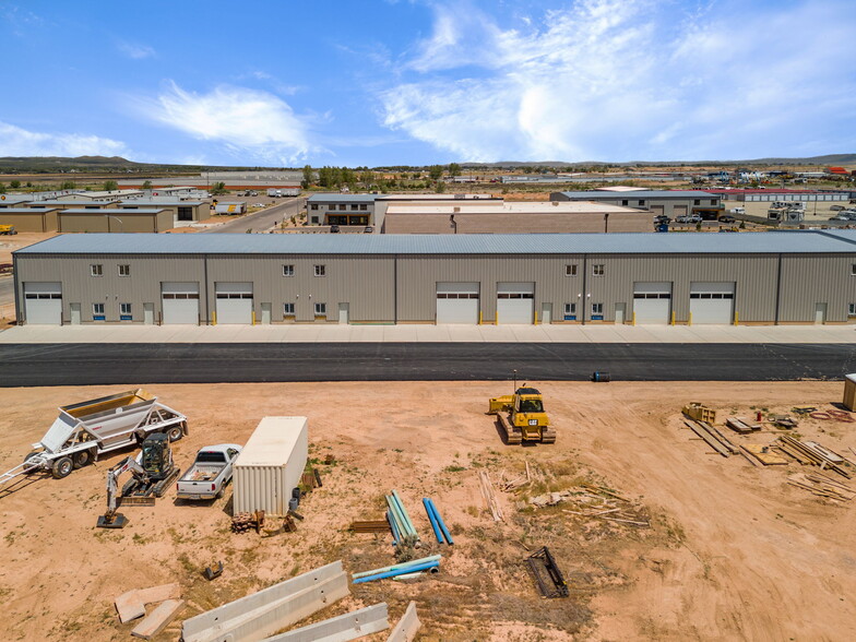 276 N 3325 W, Cedar City, UT for lease - Building Photo - Image 3 of 41