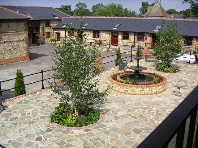 Ranmore Cmn, Dorking à louer Photo du bâtiment- Image 1 de 4