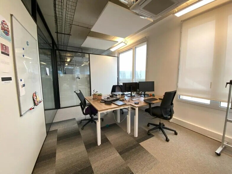 Office in Cesson-Sévigné for lease - Interior Photo - Image 3 of 8