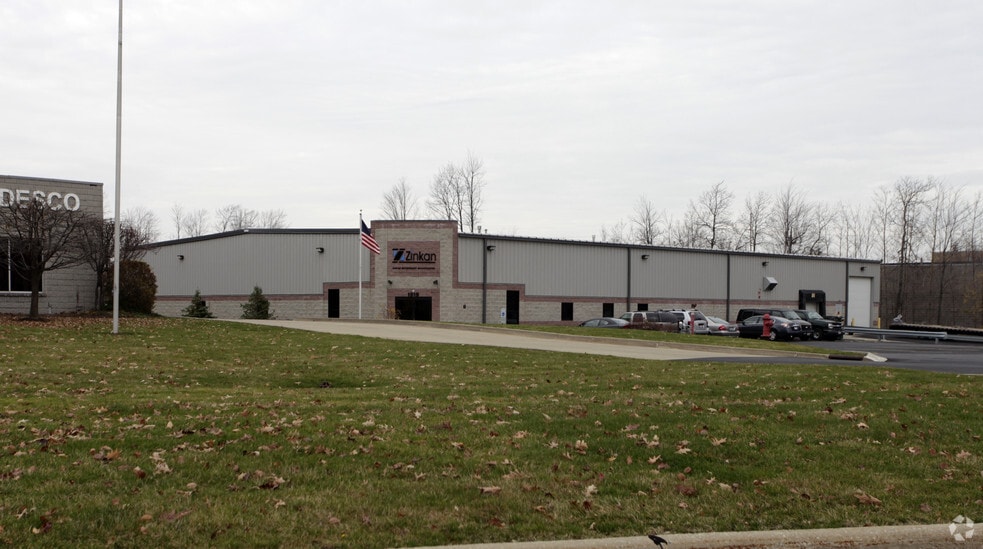 1919 Case Pky N, Twinsburg, OH à vendre - Photo du bâtiment - Image 2 de 2