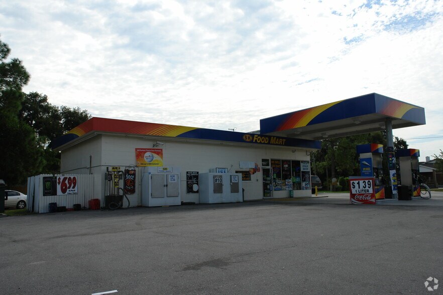123 S Charles Richard Beall Blvd, DeBary, FL à vendre - Photo du bâtiment - Image 2 de 5
