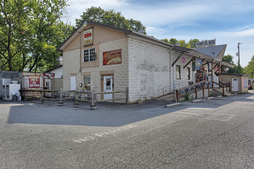 42 S Main St, Duncannon, PA à vendre - Photo principale - Image 1 de 1