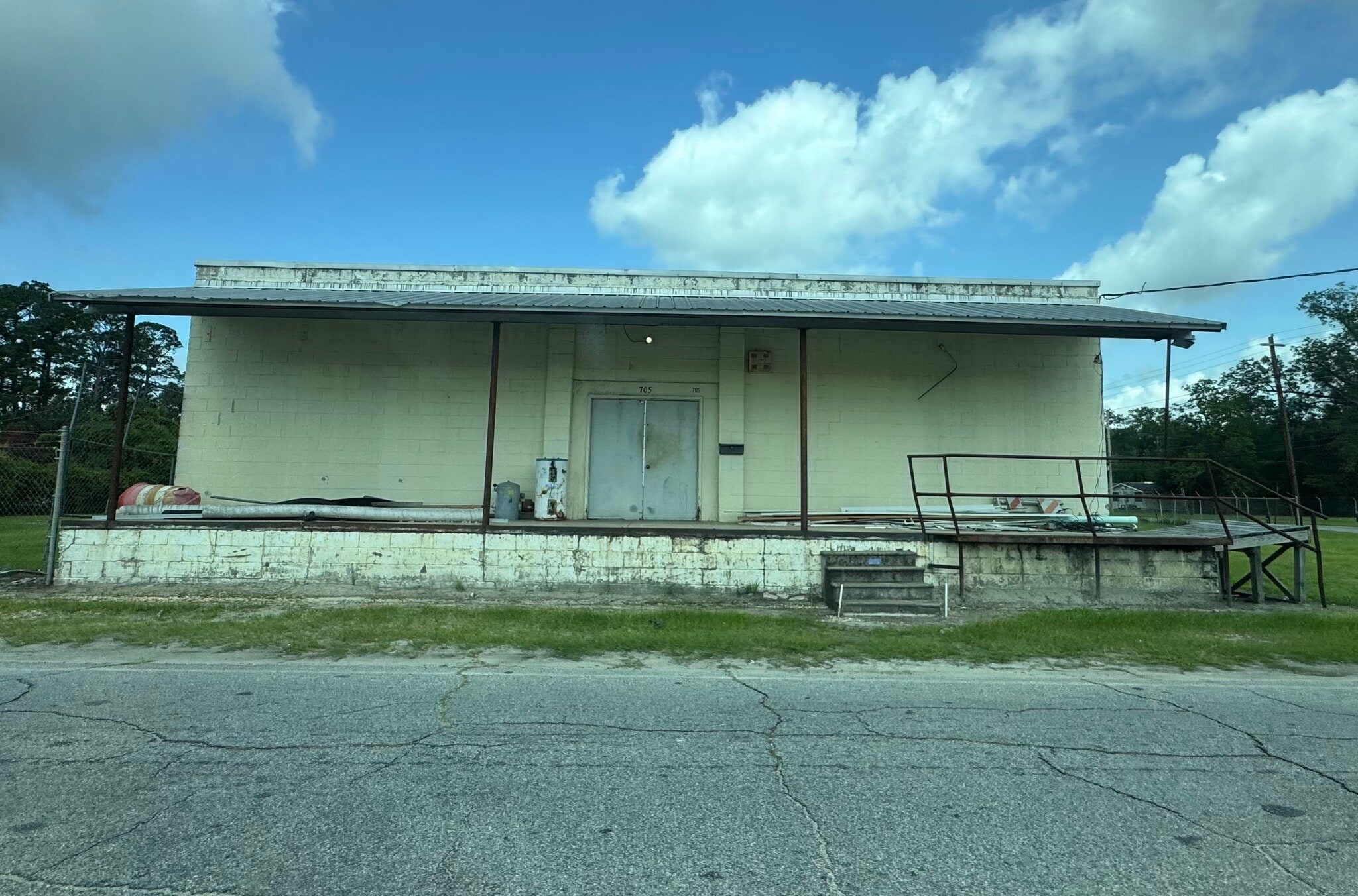 705 McDonald St, Waycross, GA for sale Primary Photo- Image 1 of 2