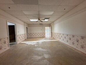 4300-4356 Caterpillar Rd, Redding, CA for sale Interior Photo- Image 2 of 19