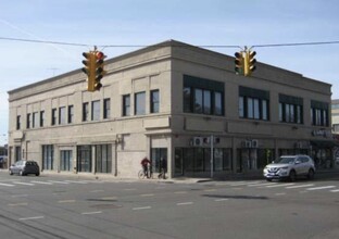 352 Fulton Ave, Hempstead, NY for lease Building Photo- Image 1 of 1