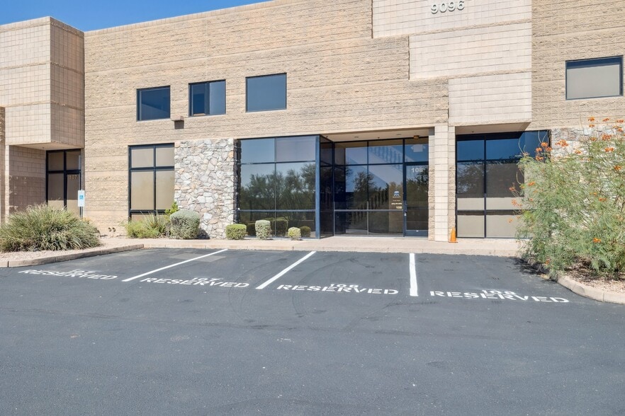 9096 E Bahia Dr, Scottsdale, AZ for lease - Building Photo - Image 2 of 40