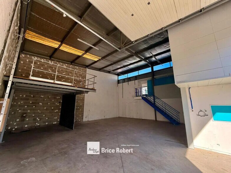 147 Avenue Marcel Merieux, Brignais à vendre - Photo intérieure - Image 3 de 14