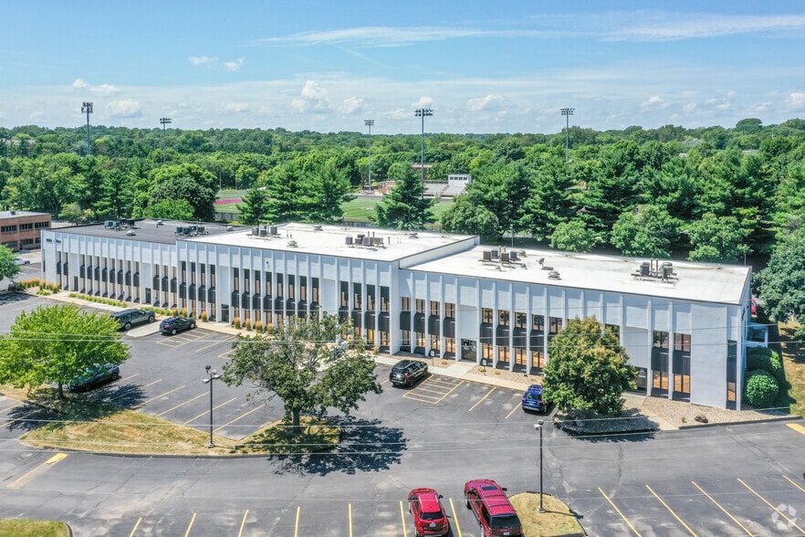 1000 73rd St, West Des Moines, IA for sale - Building Photo - Image 3 of 5