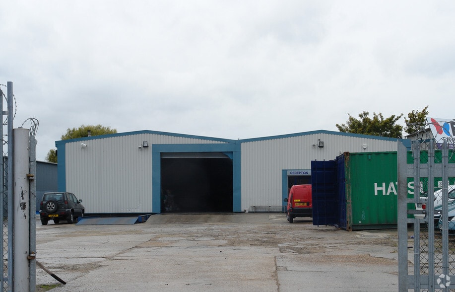 801A London Rd, Grays à louer - Photo principale - Image 1 de 1