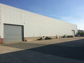 More details for Multiple Space Uses for Lease