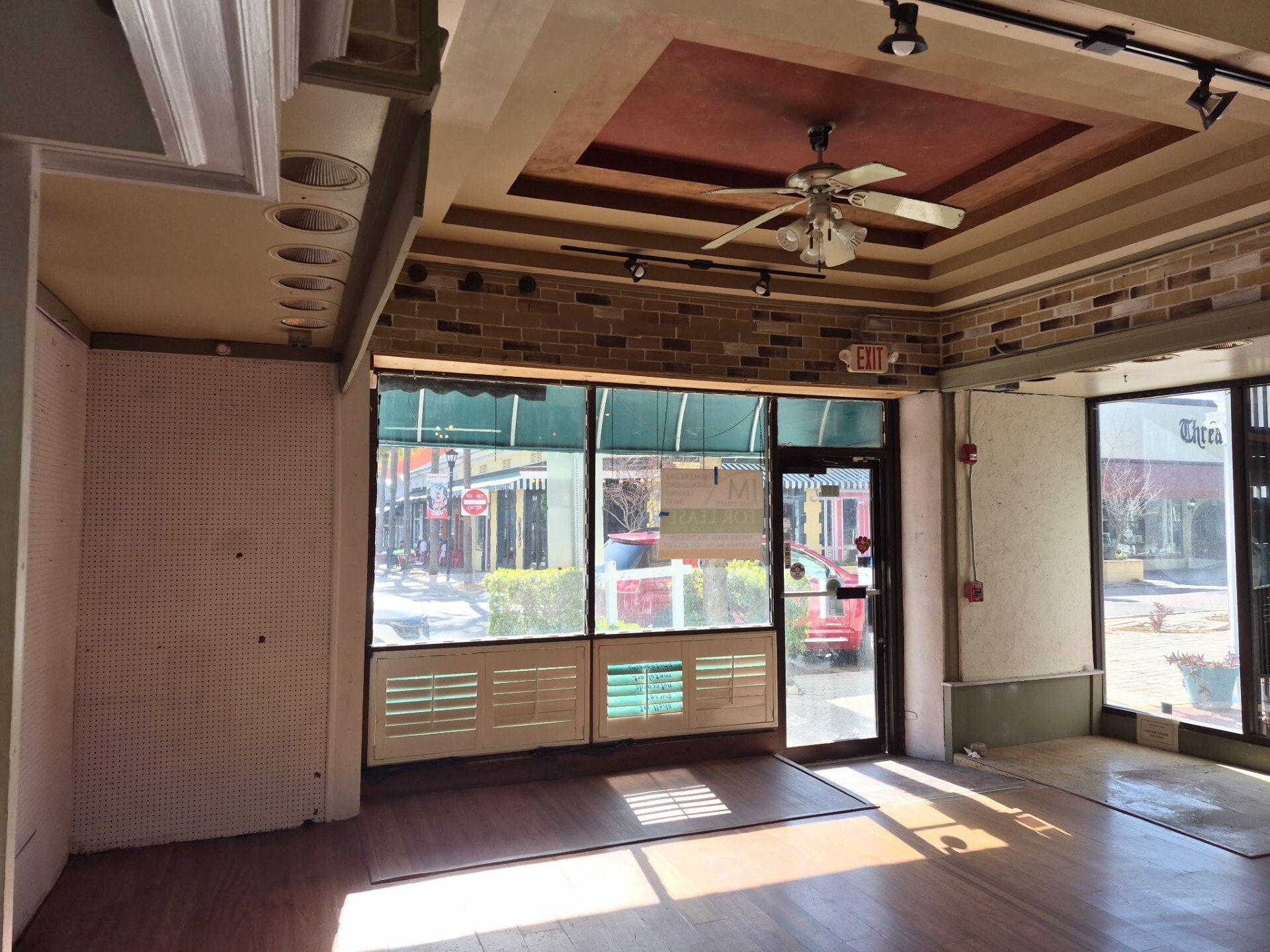 319 Brevard Ave, Cocoa, FL for lease Interior Photo- Image 1 of 11