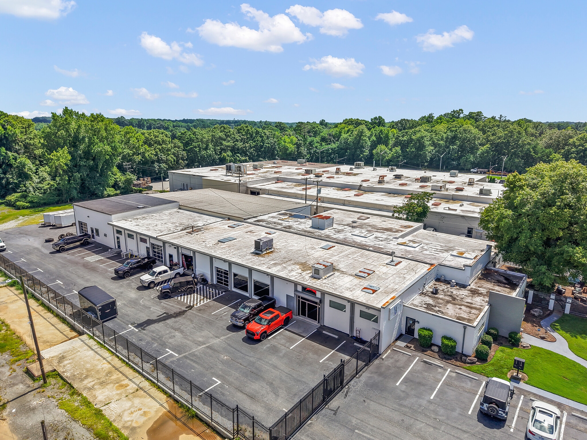 4827 Gate City Blvd, Greensboro, NC for sale Building Photo- Image 1 of 10