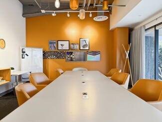 Plus de détails pour 145 S Fairfax Ave, Los Angeles, CA - Coworking à louer