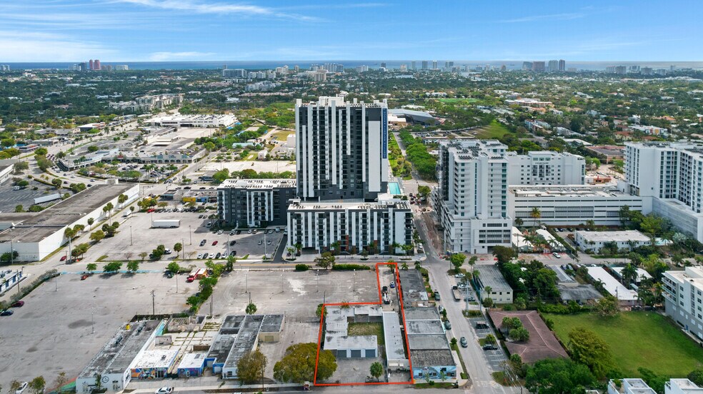 804 NE 4th Ave, Fort Lauderdale, FL à louer - Photo du bâtiment - Image 1 de 31