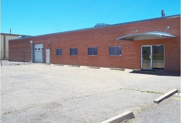 4955 Newport St, Commerce City, CO à louer - Photo du bâtiment - Image 2 de 5