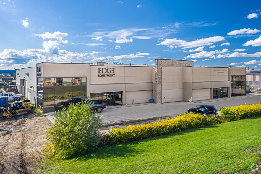 12708 149 St, Edmonton, AB à louer - Photo du bâtiment - Image 2 de 6