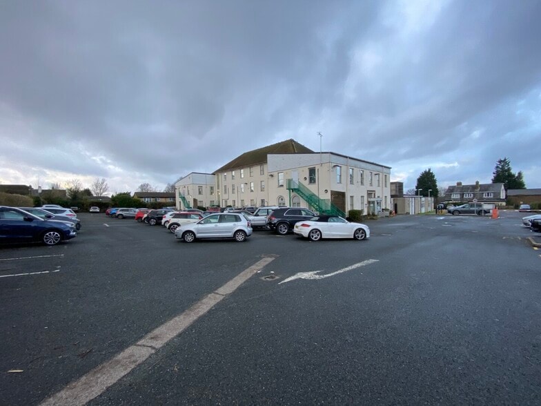 Heath Rd, Maidstone for sale - Building Photo - Image 1 of 9