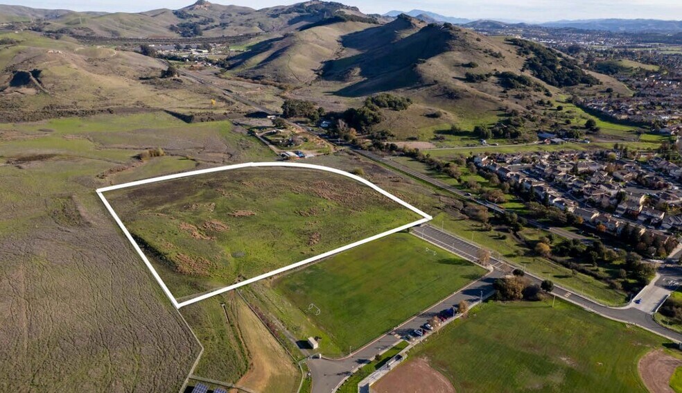 1201 American Canyon Rd, American Canyon, CA à vendre - Aérien - Image 3 de 4