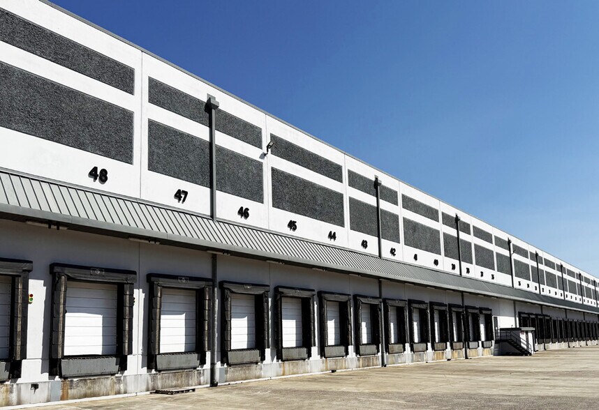 400 Industrial Dr, Birmingham, AL à louer - Photo du bâtiment - Image 3 de 12