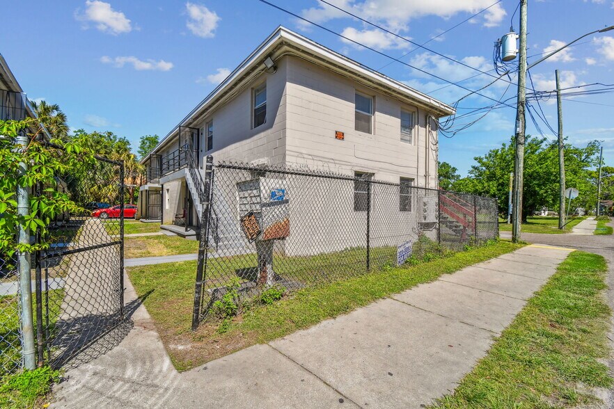 1330-1334 Barnett St, Jacksonville, FL à vendre - Photo du bâtiment - Image 3 de 80
