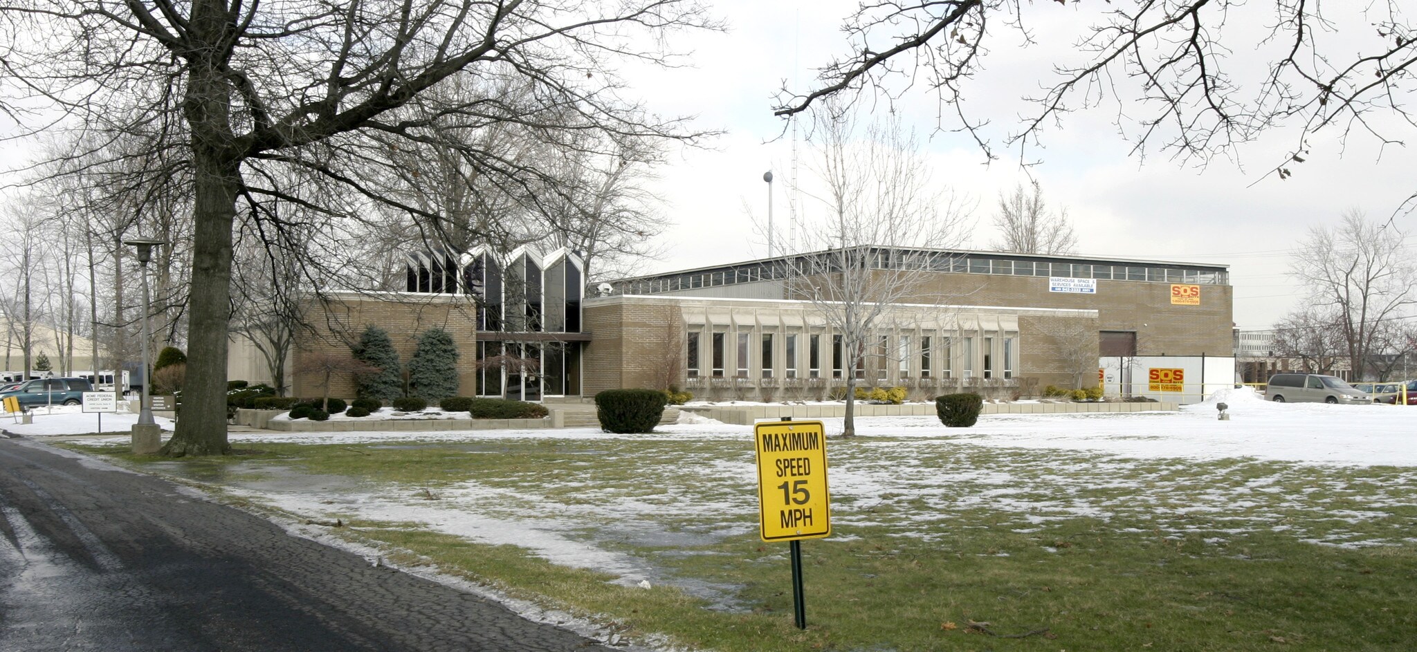 34799 Curtis Blvd, Eastlake, OH à vendre Photo principale- Image 1 de 1